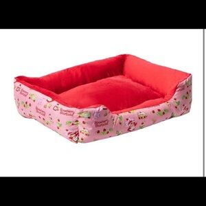 Strawberry Shortcake Small Pet Bed 20in X 16in X 6in